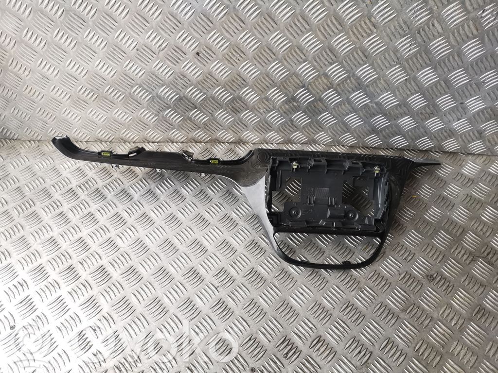 Peugeot 208 I Ornament bord 
