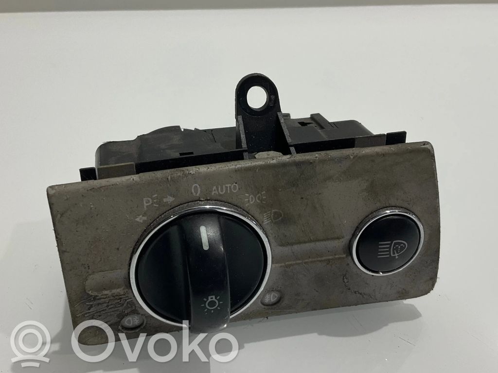 Light switch   2115450104,7217Q04,04056003,A2115450104