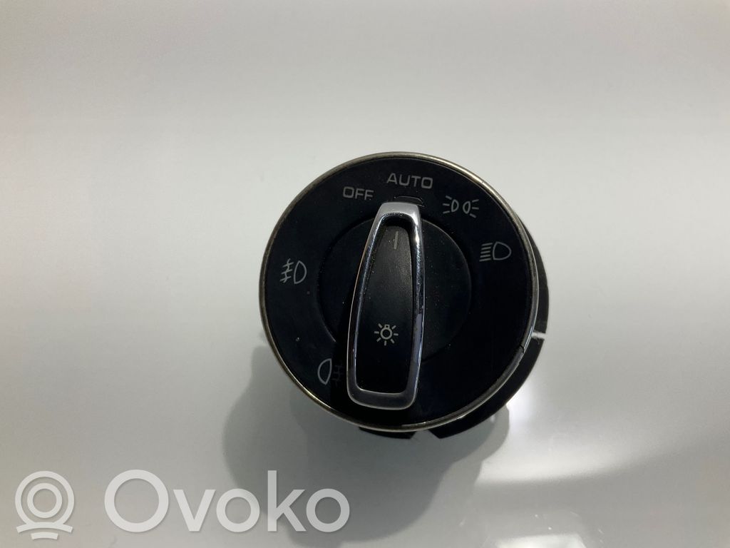 Porsche Cayenne (92A) Light switch 