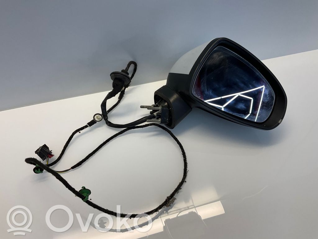 Audi A1 Elektryczne lusterko boczne drzwi przednich 