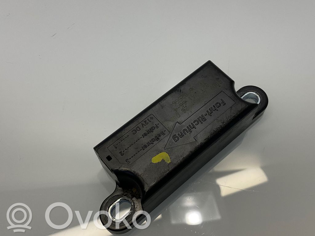 Mercedes-Benz E W211 Airbag deployment crash/impact sensor 