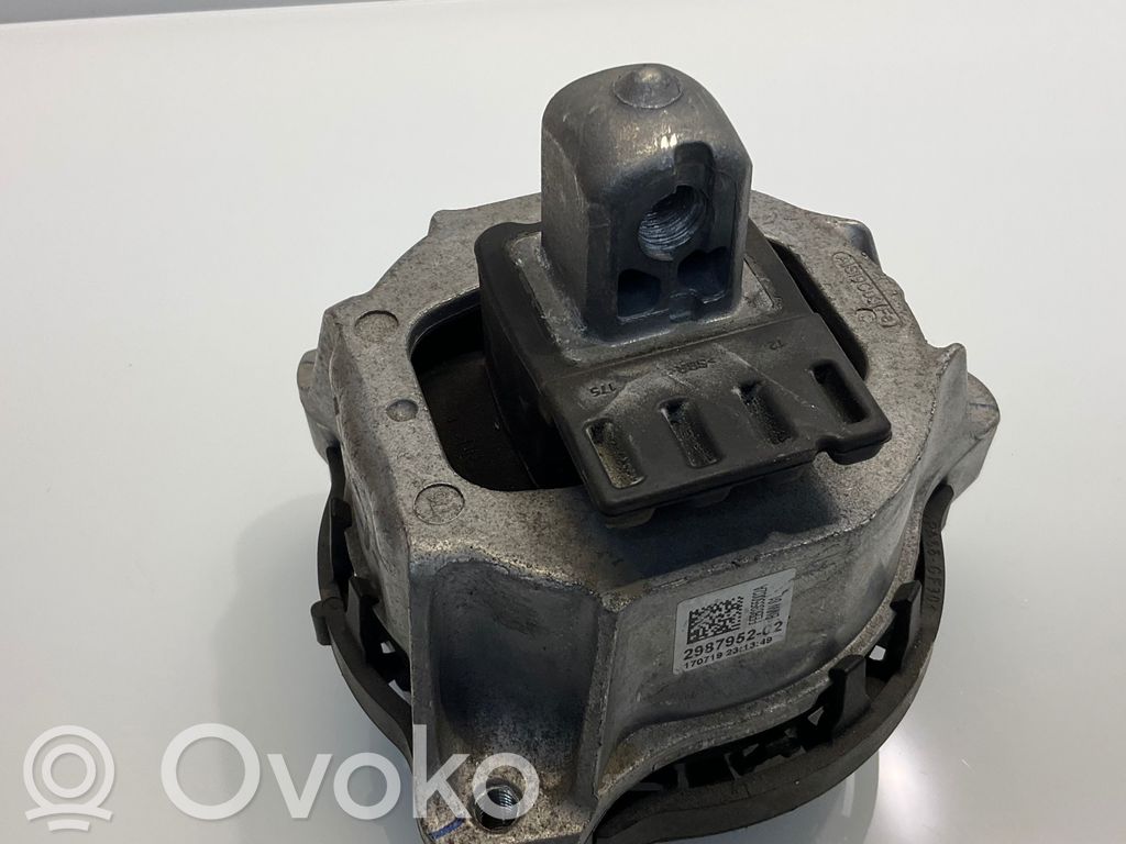 BMW X5 G05 Engine mount bracket 