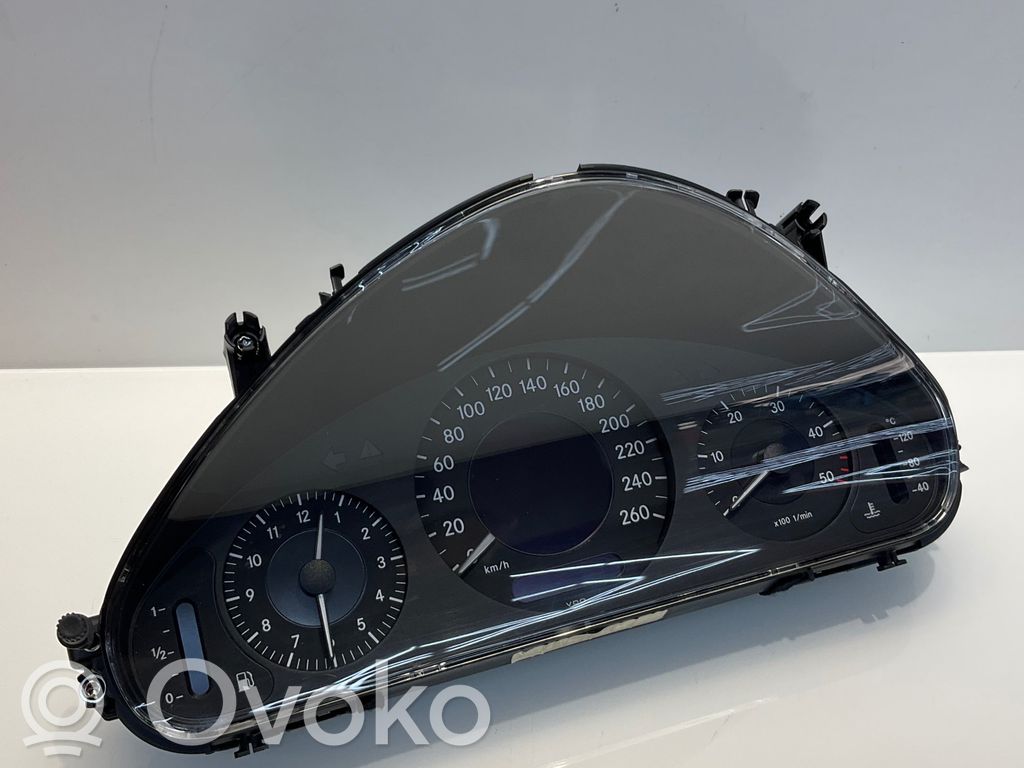 Mercedes-Benz E W211 Vitezometru (grup de instrumente) 