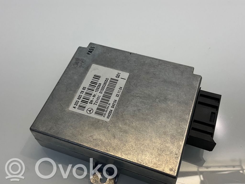 Mercedes-Benz CLS C219 Unitate/modul control telefon 