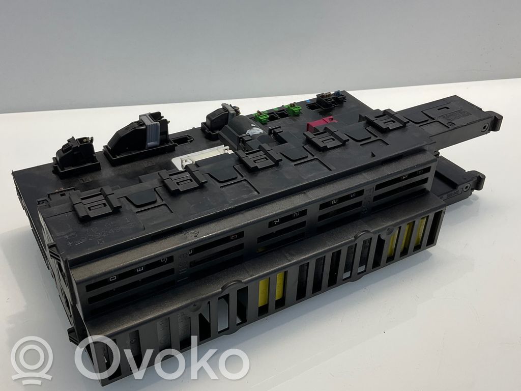 Mercedes-Benz E W211 SAM control unit 