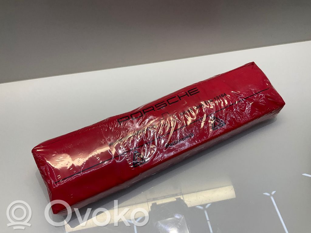 Porsche Panamera (971) Avarinis ženklas 