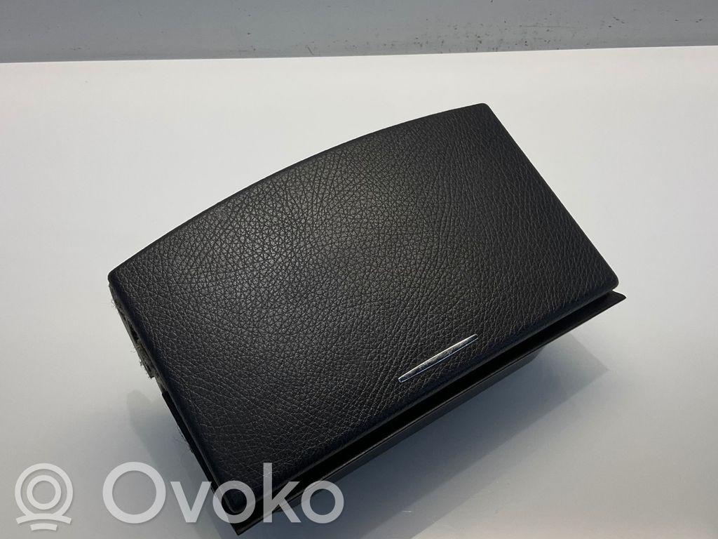 Schowek deski rozdzielczej   A2216802650,0101,2216802650