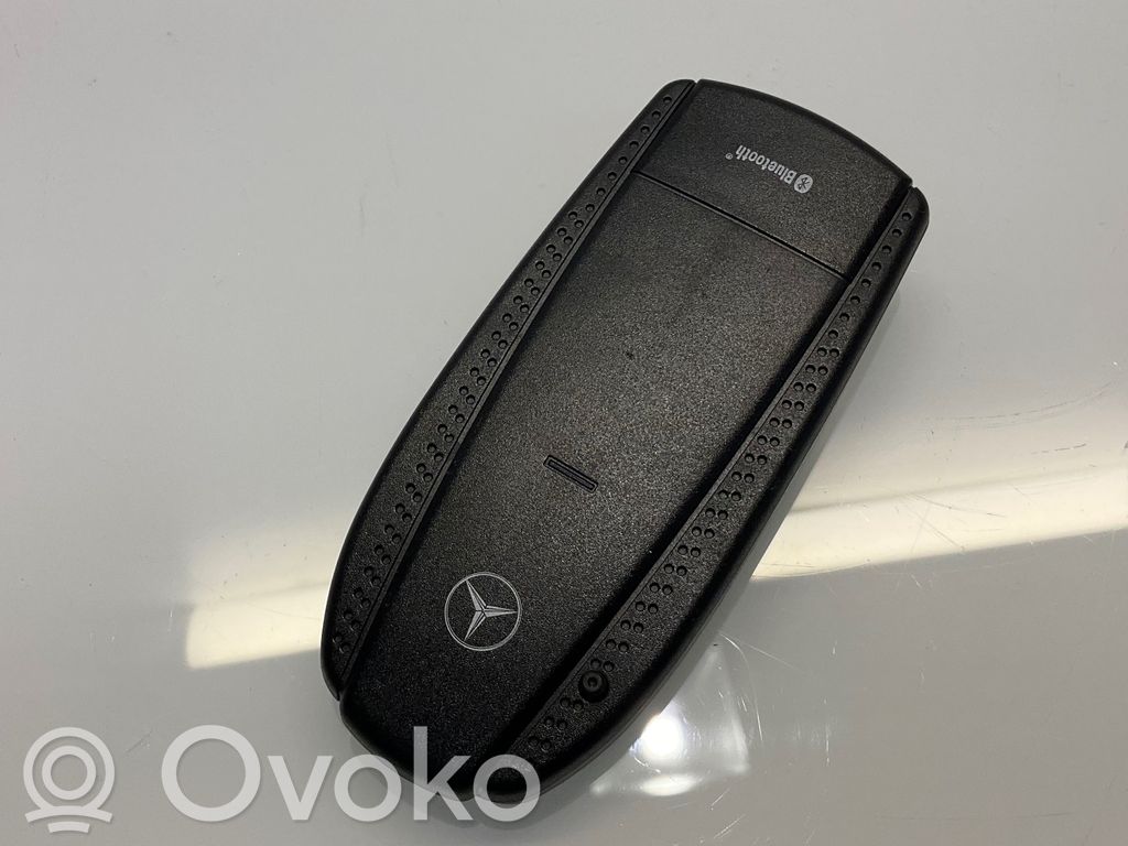 Mercedes-Benz S W221 Bluetooth control unit module 