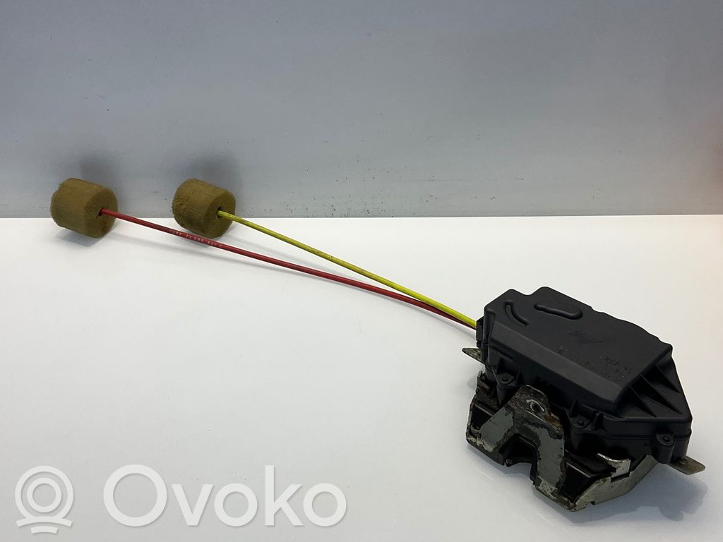 Mercedes-Benz E W211 Zamek klapy tylnej / bagażnika 