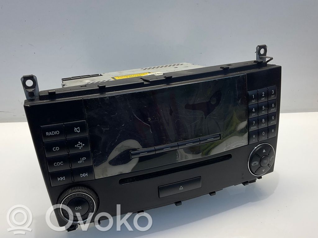 Mercedes-Benz C W203 Radio/CD/DVD/GPS head unit 