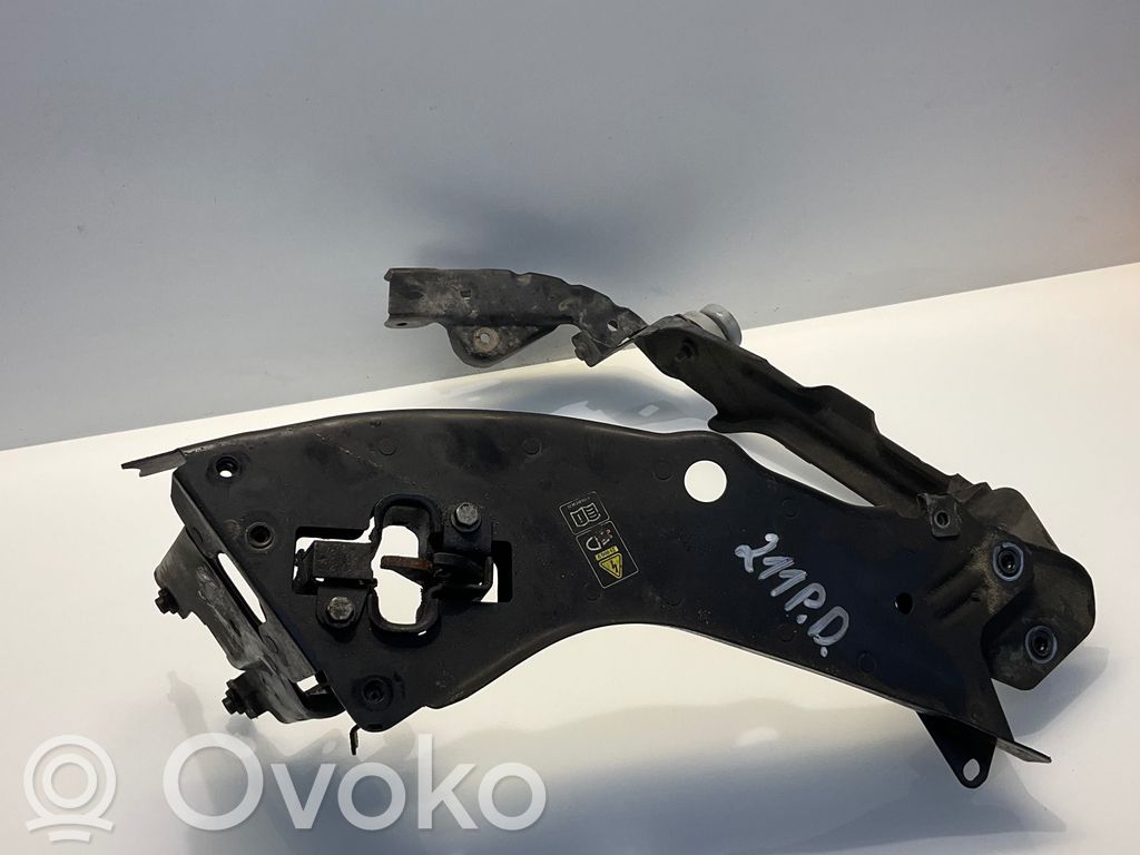Mercedes-Benz E W211 Suport lateral panou fixare radiatoare 