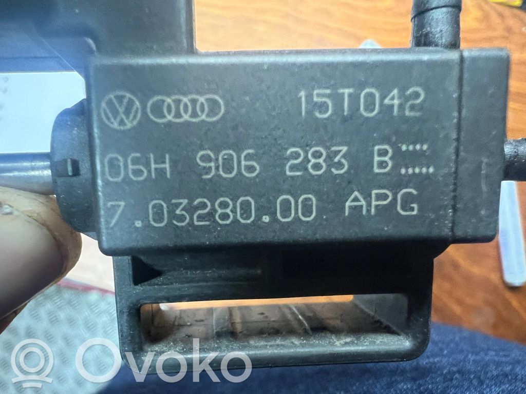 Audi A4 S4 B8 8K Zawór podciśnienia 