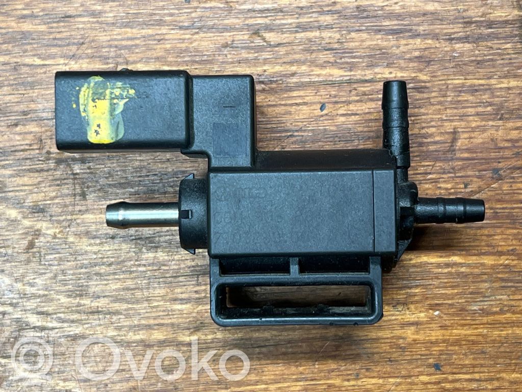 Volkswagen Golf VII Zawór podciśnienia / Elektrozawór turbiny 