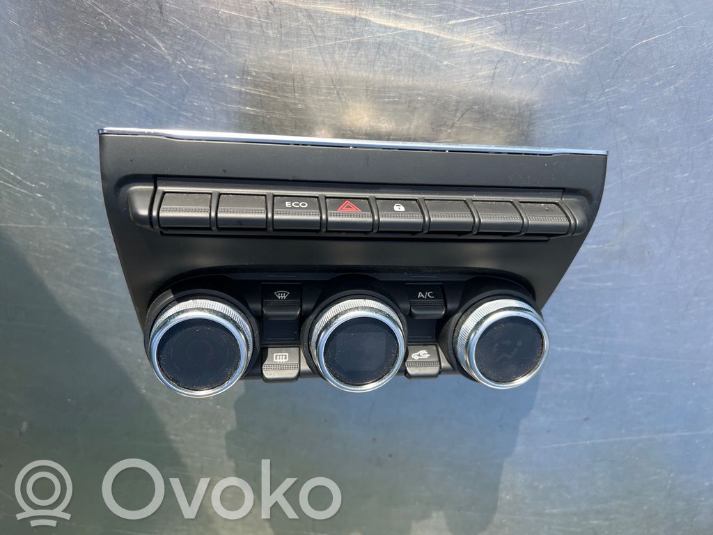 Renault Zoe Hazard light switch 