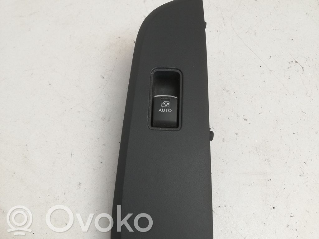 Subaru Outback (BS) Electric window control switch 