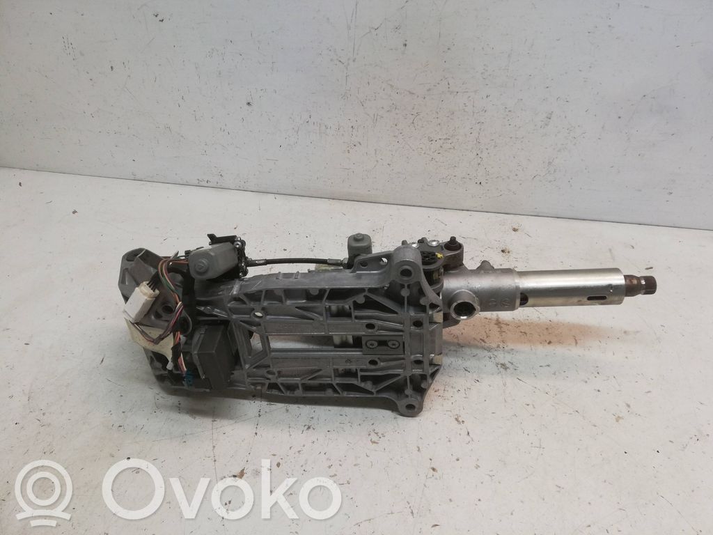 Jeep Grand Cherokee Steering wheel axle 