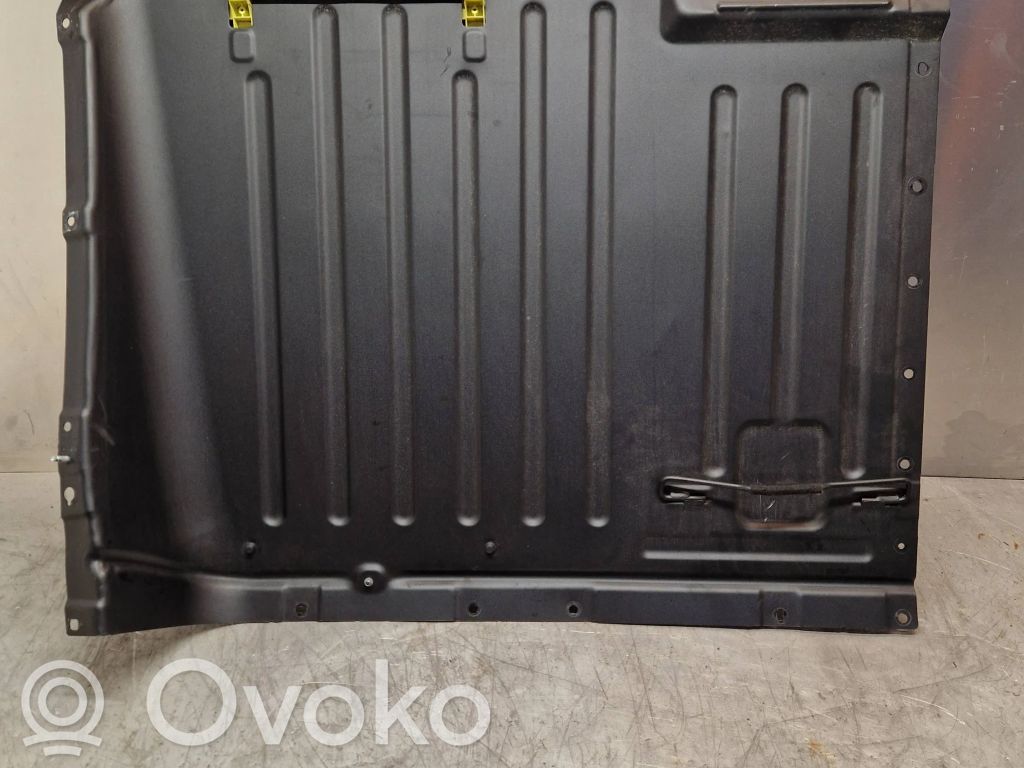 Toyota ProAce City Partition between cabin 