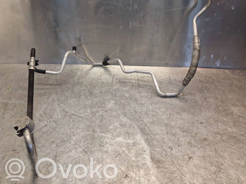 Skoda Fabia Mk2 (5J) Air conditioning (A/C) pipe/hose 