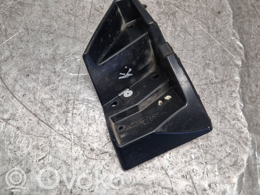 Ford S-MAX Rear bumper mounting bracket 