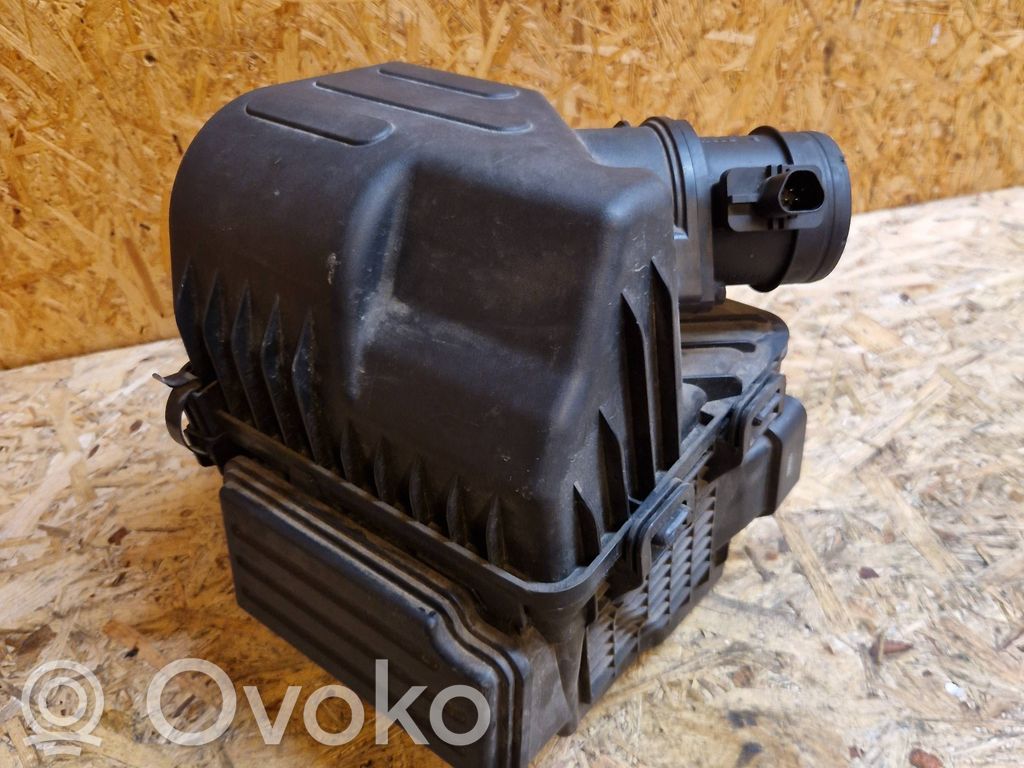 KG Mobility Tivoli XLV Air filter box 