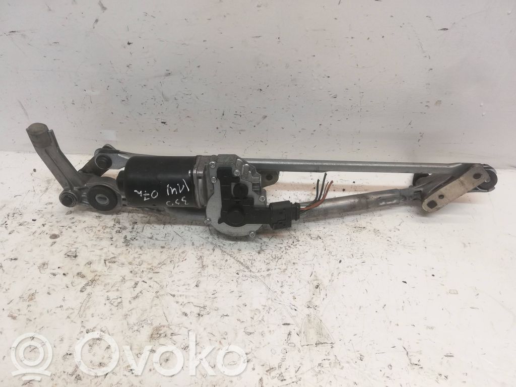 BMW 3 E90 E91 Front wiper linkage and motor 