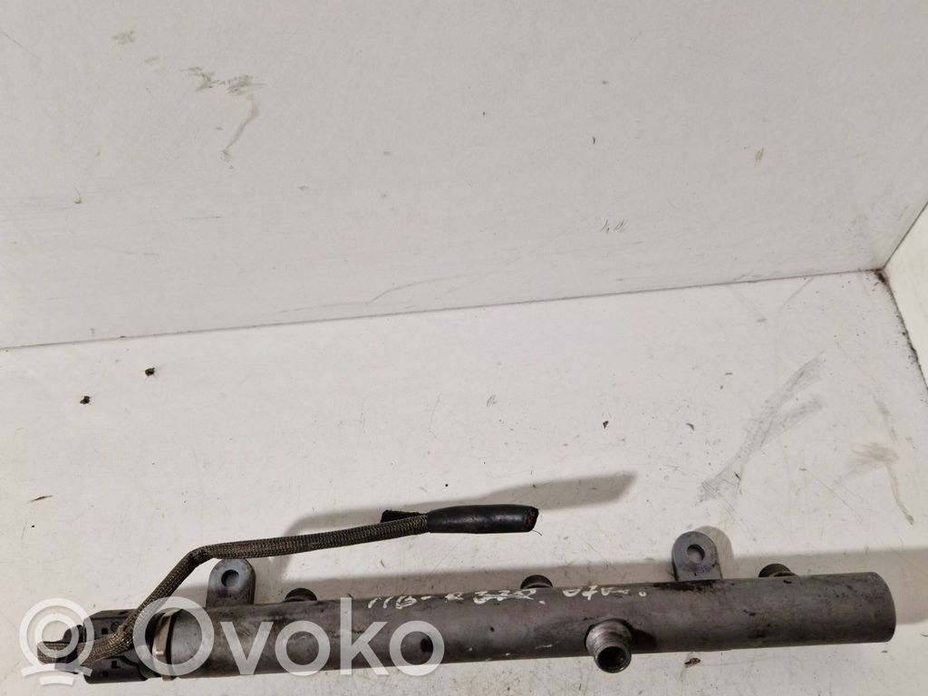 Mercedes-Benz R W251 Fuel main line pipe 