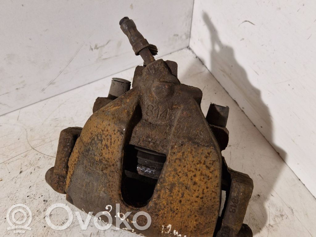 Volvo S40 Передний суппорт 