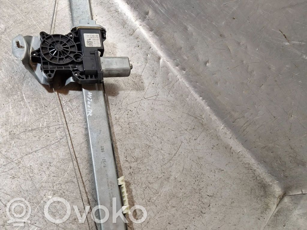 Nissan NV300 Front door window regulator with motor 