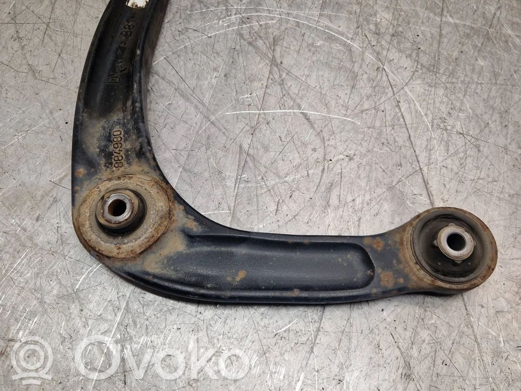 Citroen DS5 Front lower control arm/wishbone 