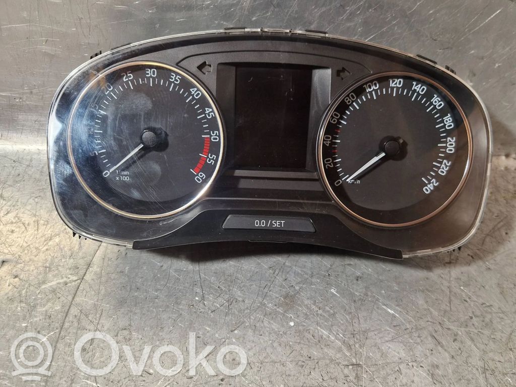 Skoda Rapid (NH) Spidometrs (instrumentu panelī) 