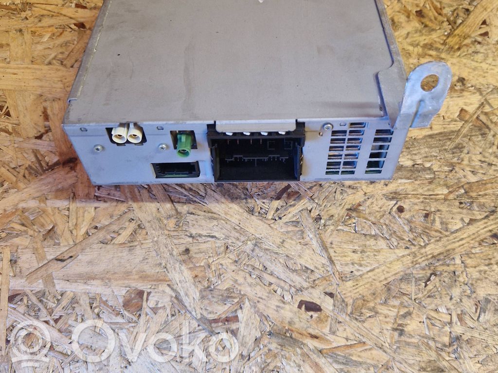 Volkswagen Touareg II GPS navigation control unit/module 