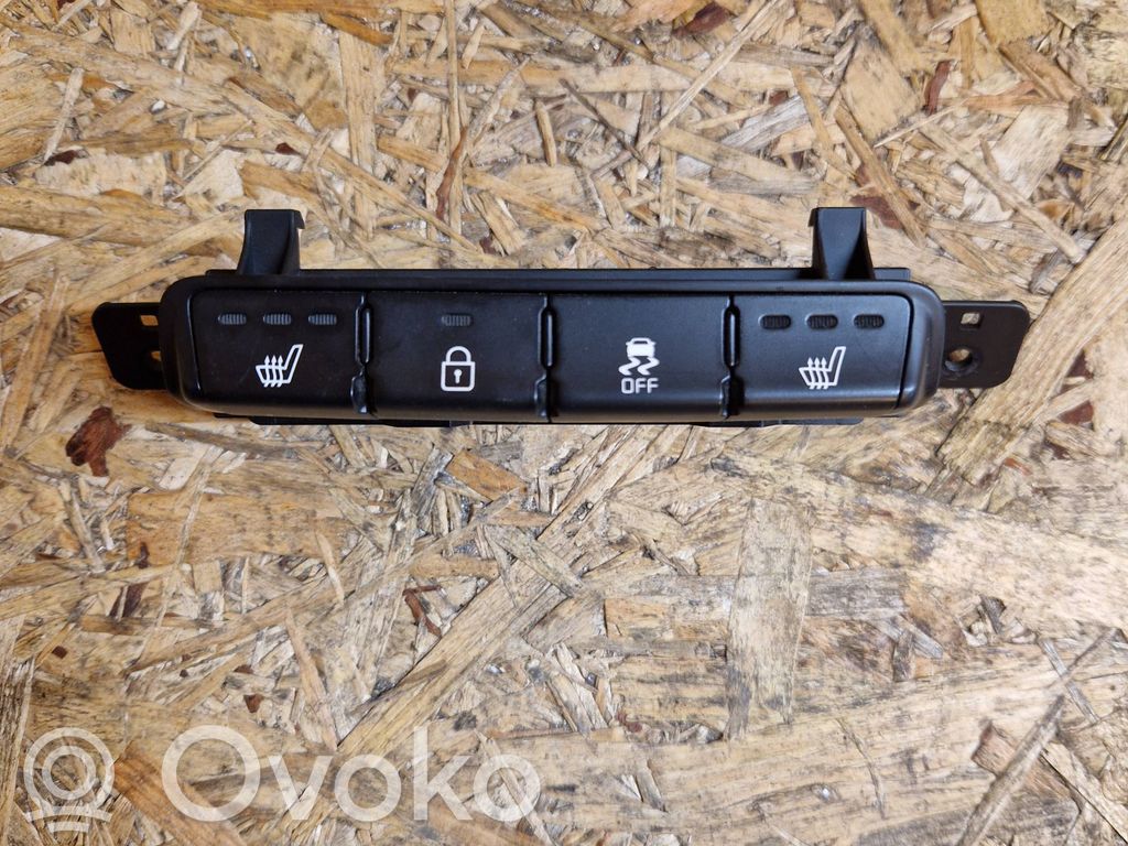 KIA Ceed Seat heating switch 
