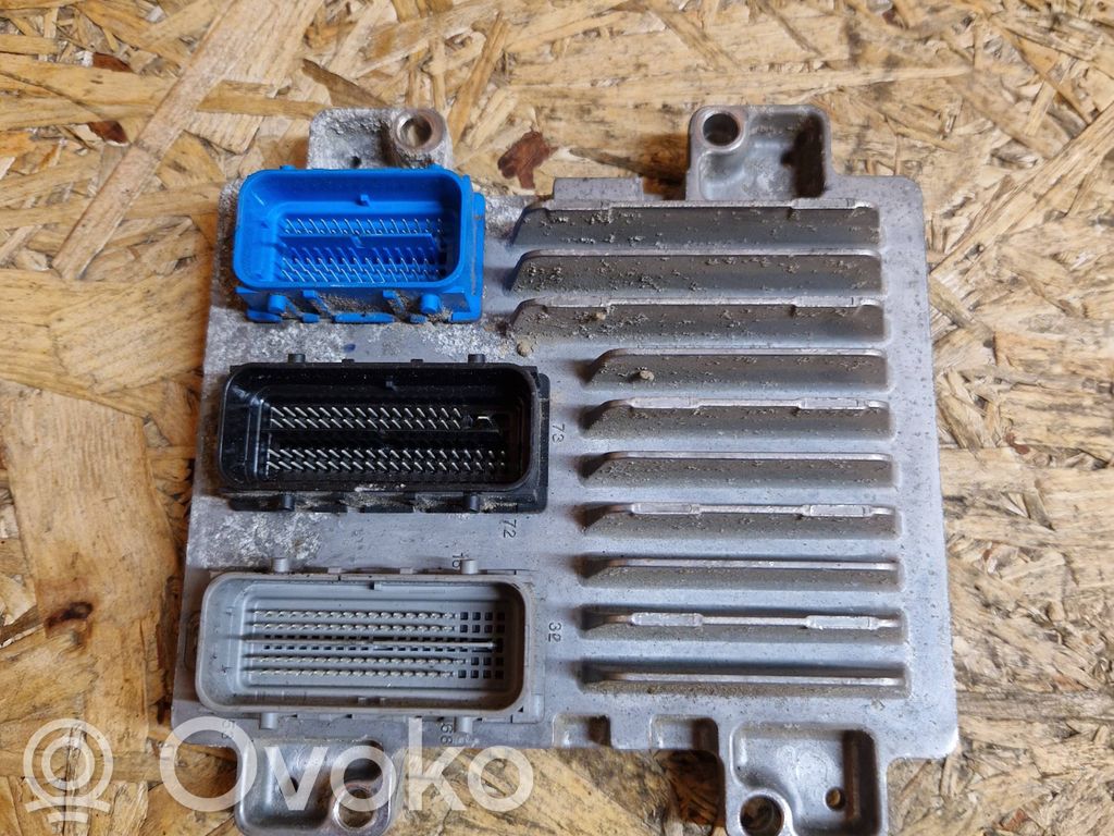 Opel Astra J Engine control unit/module ECU 
