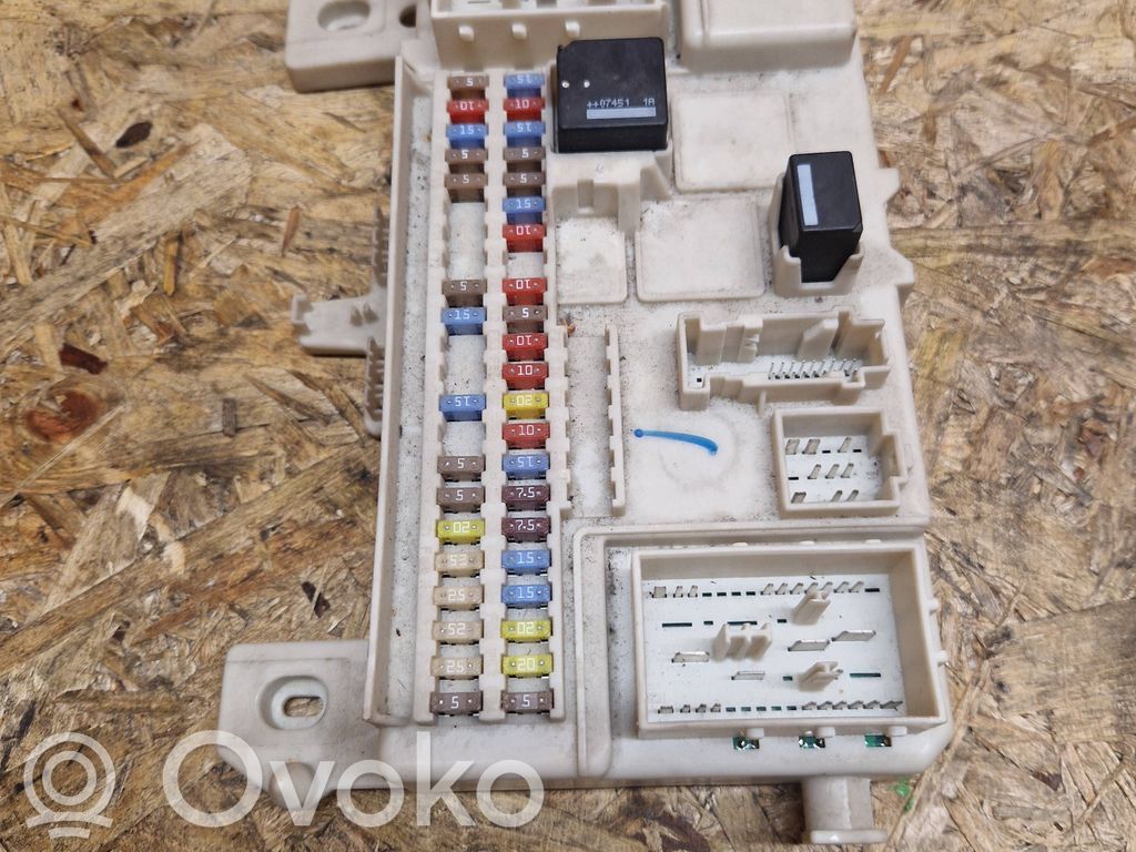 Volvo V50 Fuse module 