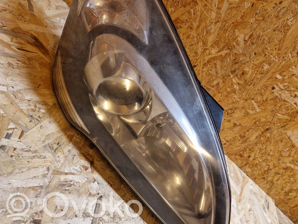 KIA Ceed Headlight/headlamp 