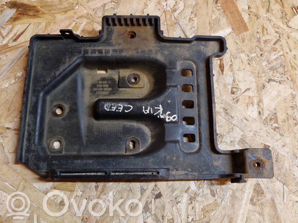 KIA Ceed Batteriegestell 