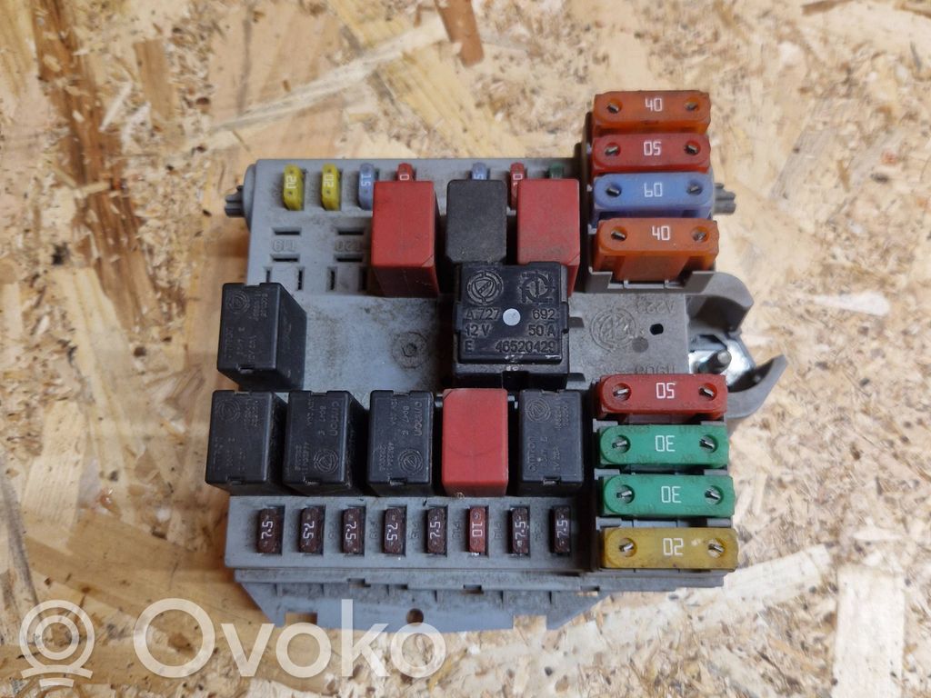 Fiat Bravo Fuse module 