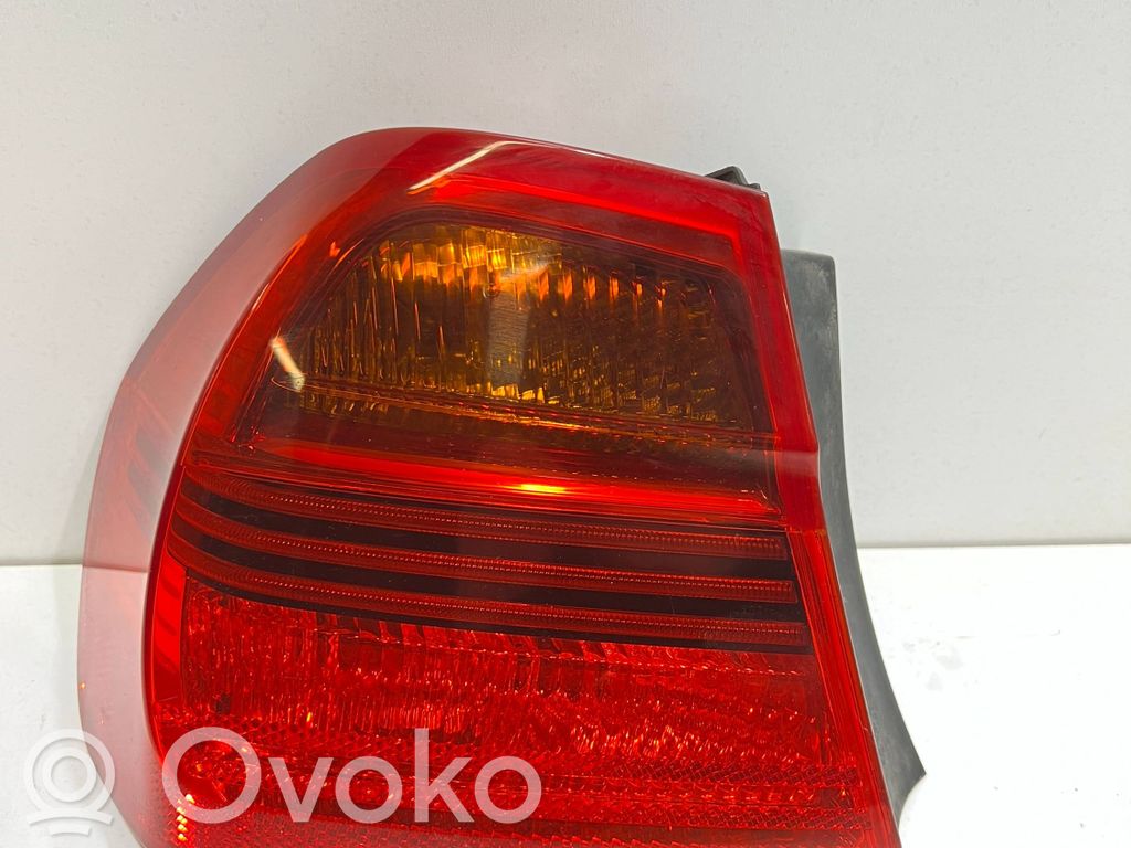 Rear/tail lights   6937457,63216937457