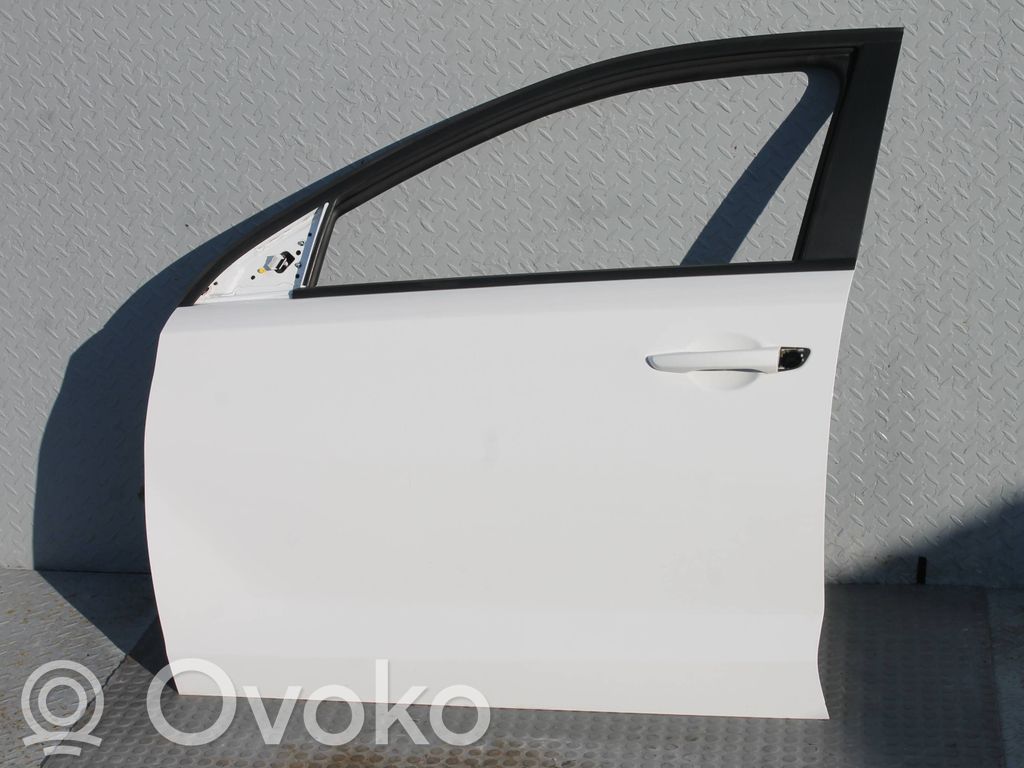 Hyundai i30 Puerta delantera 
