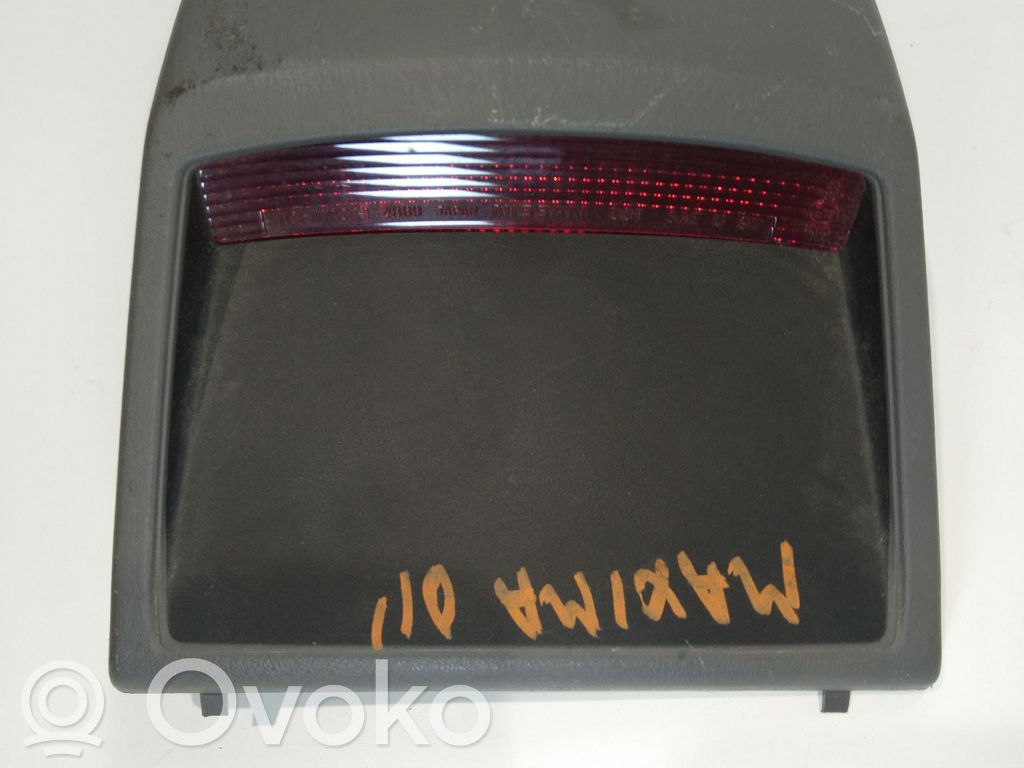 Nissan Maxima Papildomas stop žibintas 