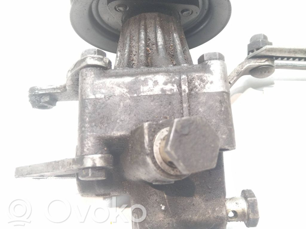 BMW 5 E34 Ohjaustehostimen pumppu 