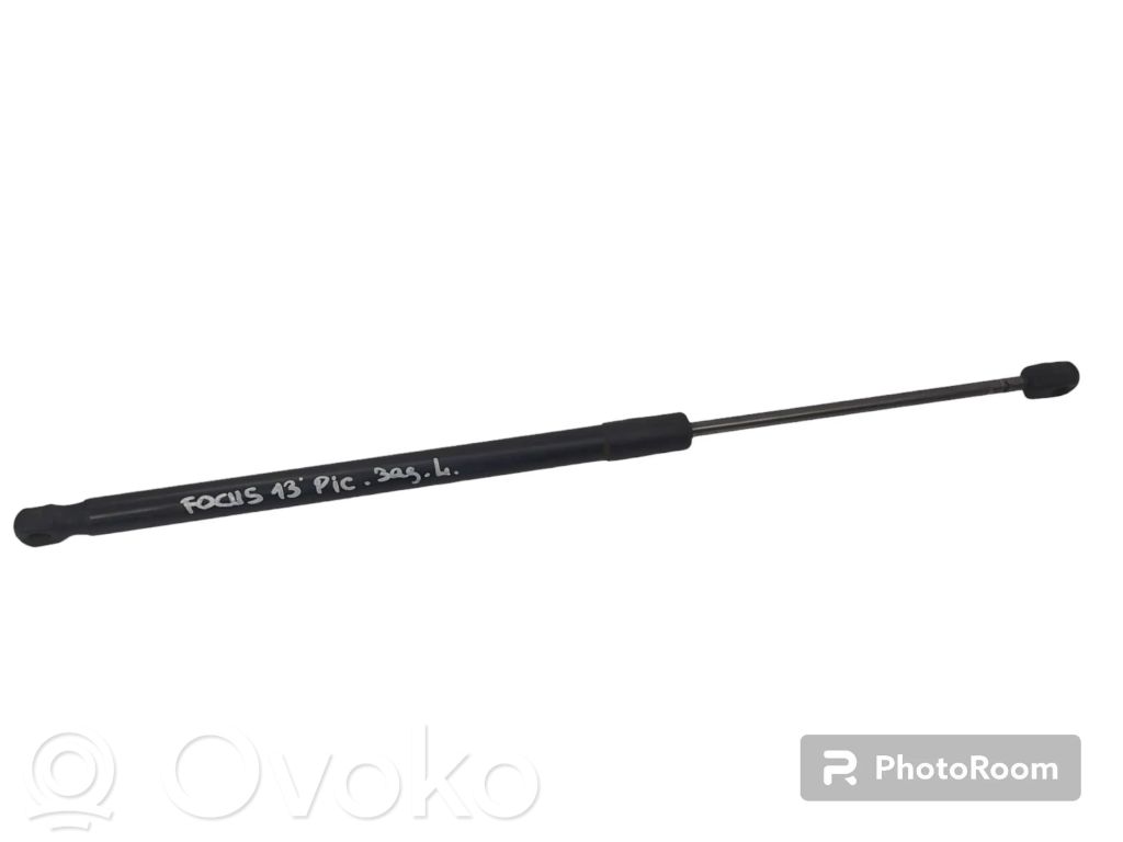 Ford Focus Tailgate/trunk strut/damper 