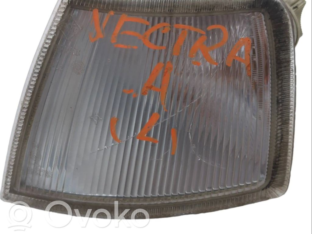 Opel Vectra A Front indicator light 