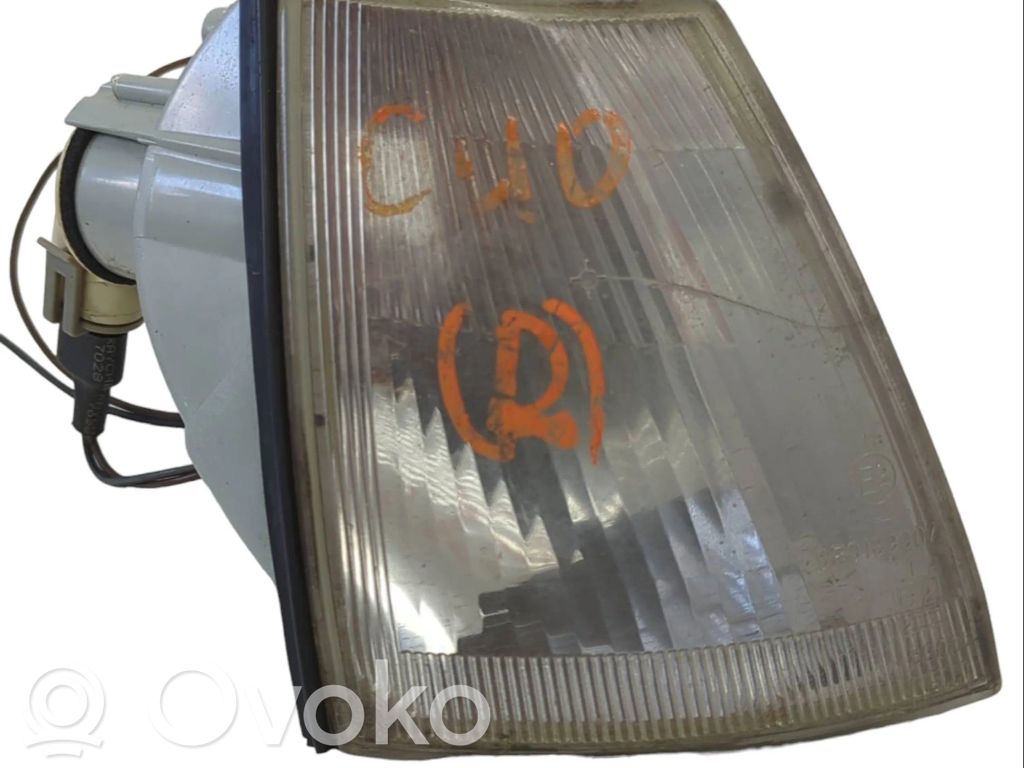 Renault Clio I Front indicator light 