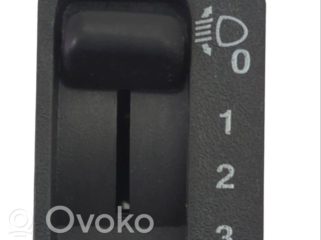 Headlight level height control switch   01645