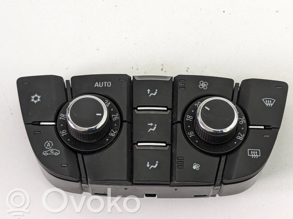 Opel Astra J Climate control unit 