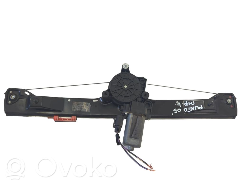 Fiat Punto (188) Elektryczny podnośnik szyby drzwi przednich 
