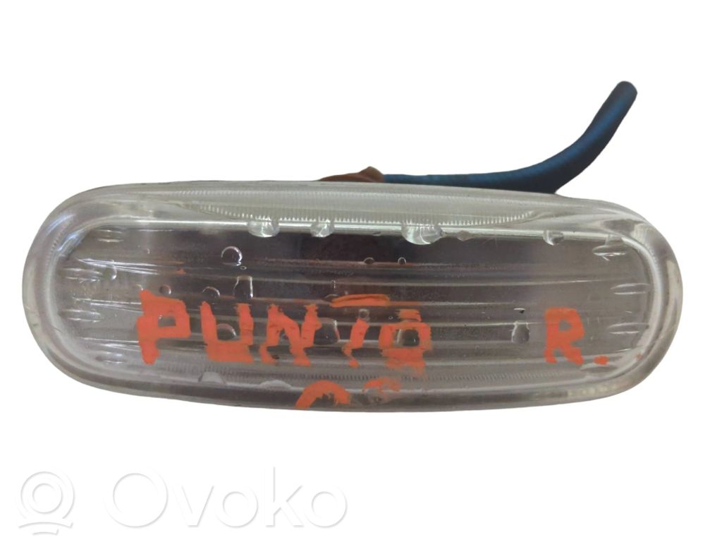 Fiat Punto (188) Front fender indicator light 