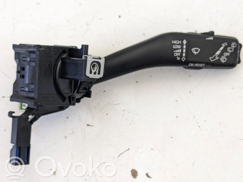 Volkswagen Touran I Wiper control stalk 
