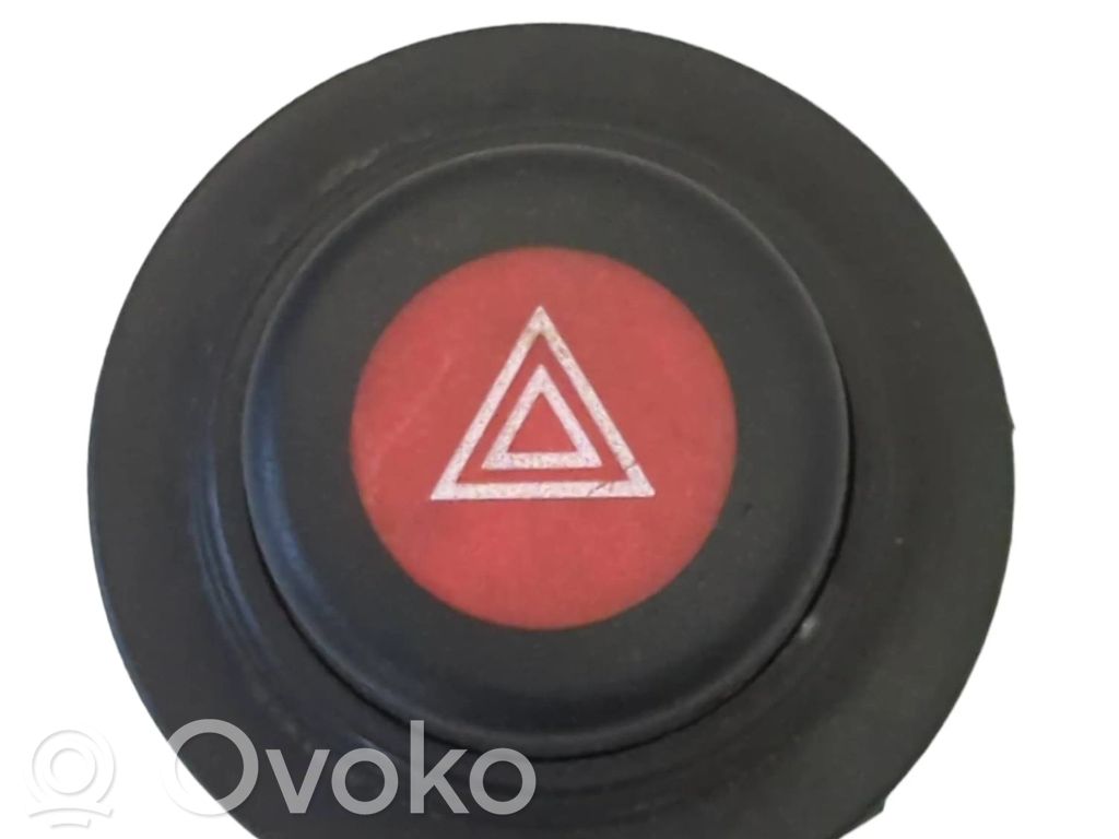 Hazard light switch   90181653,S501118